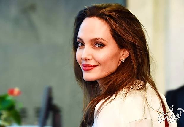 سلبریتی هایی که اعتیاد دارند اعتیاد آنجلینا جولی